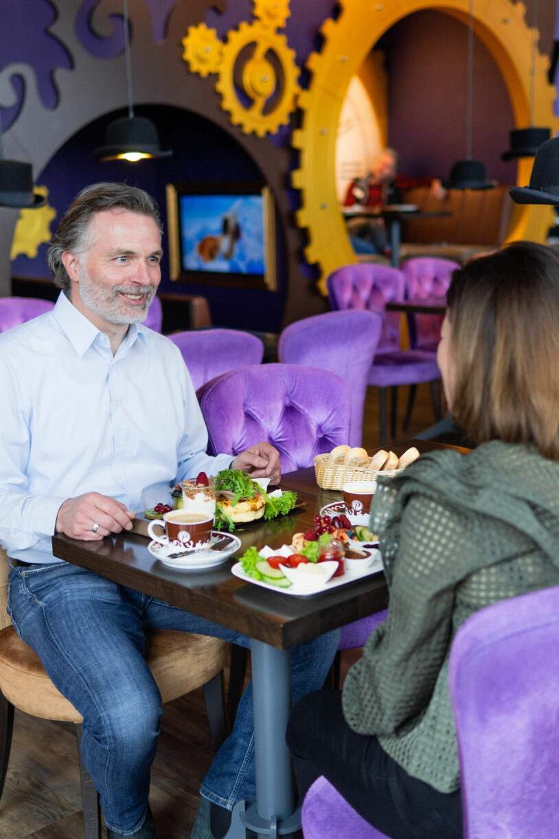 Frühstücken im Hutmacher Café