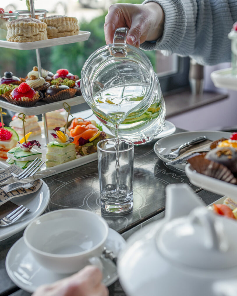 Summer Tea Time Deluxe